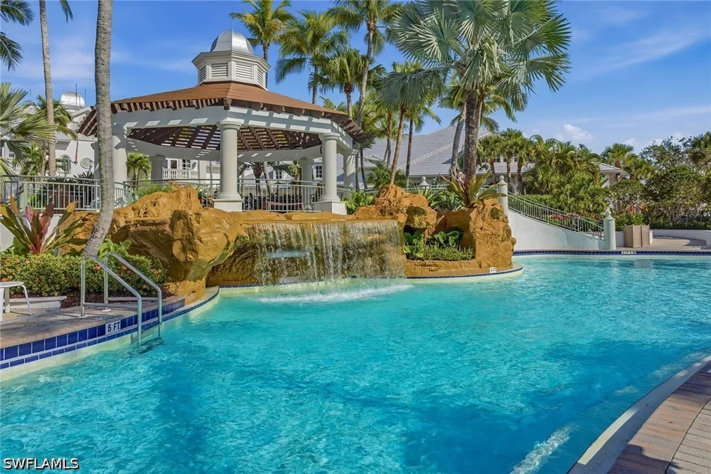 Whisper Trace Way #202 Naples, FL 34114