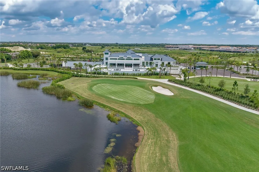 Whisper Trace Way #202 Naples, FL 34114
