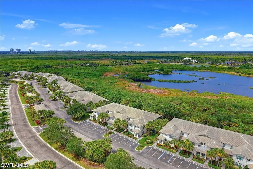 Whisper Trace Way #202 Naples, FL 34114