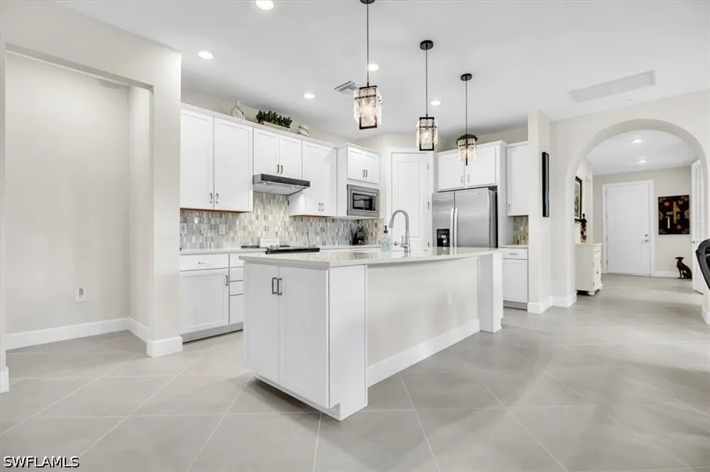 Oakstead Drive Alva, FL 33920