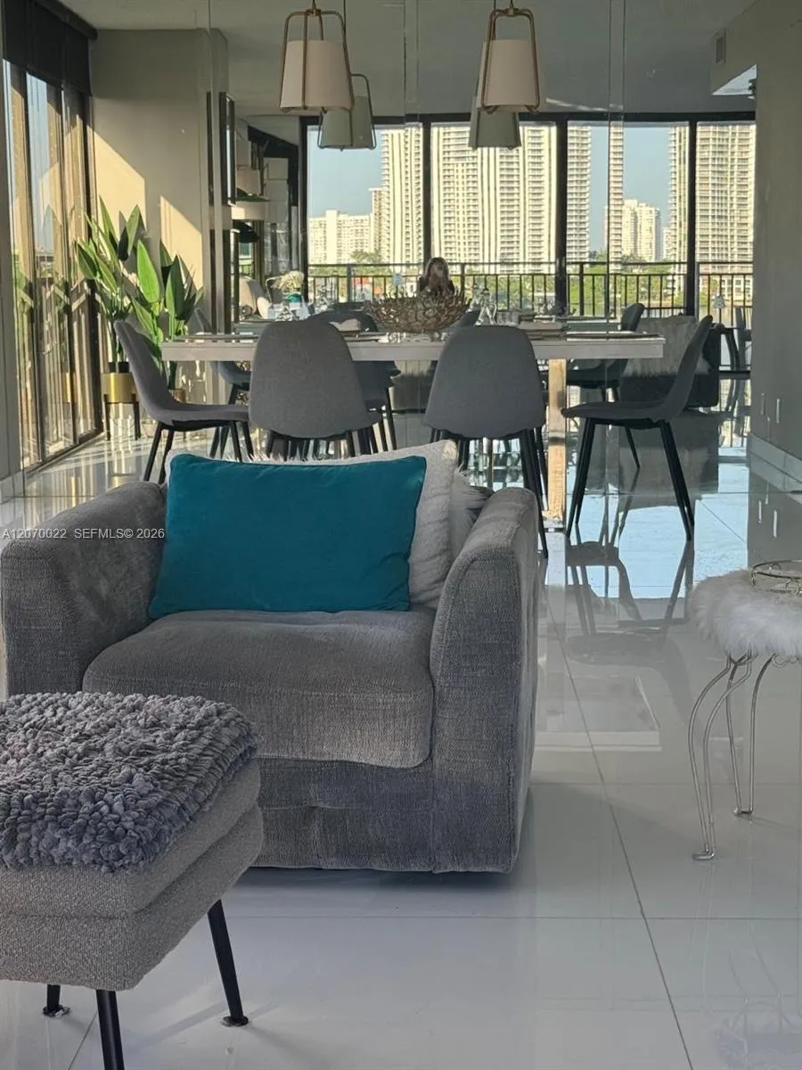 17720 Bay Rd #6C Sunny Isles Beach, FL 33160