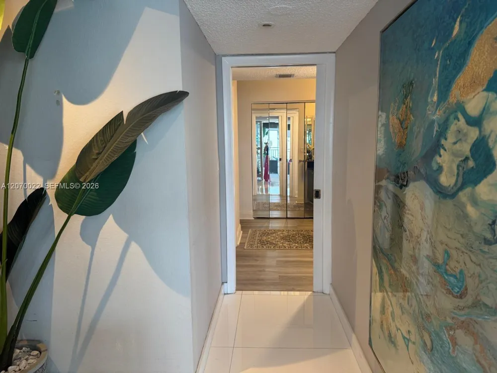 17720 Bay Rd #6C Sunny Isles Beach, FL 33160