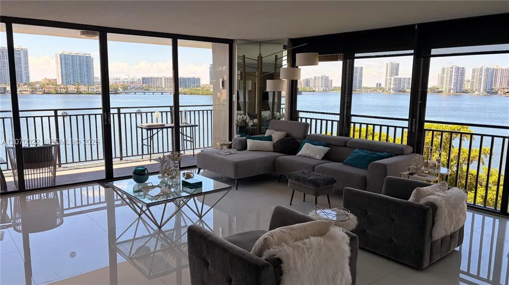 17720 Bay Rd #6C Sunny Isles Beach, FL 33160