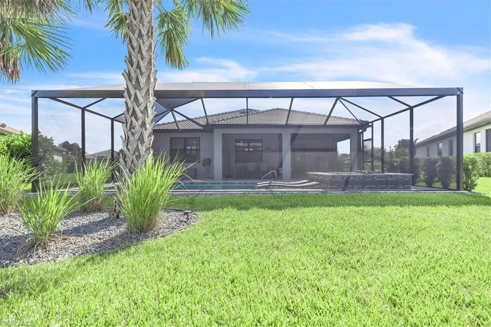 17146 Oakstead Drive Alva, FL 33920