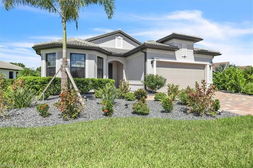 17146 Oakstead Drive Alva, FL 33920