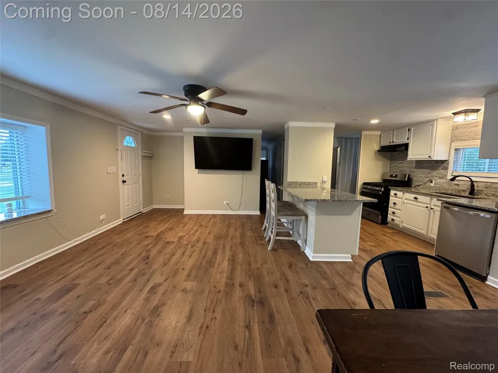 28747 West Road Huron Charter Township, MI 48164