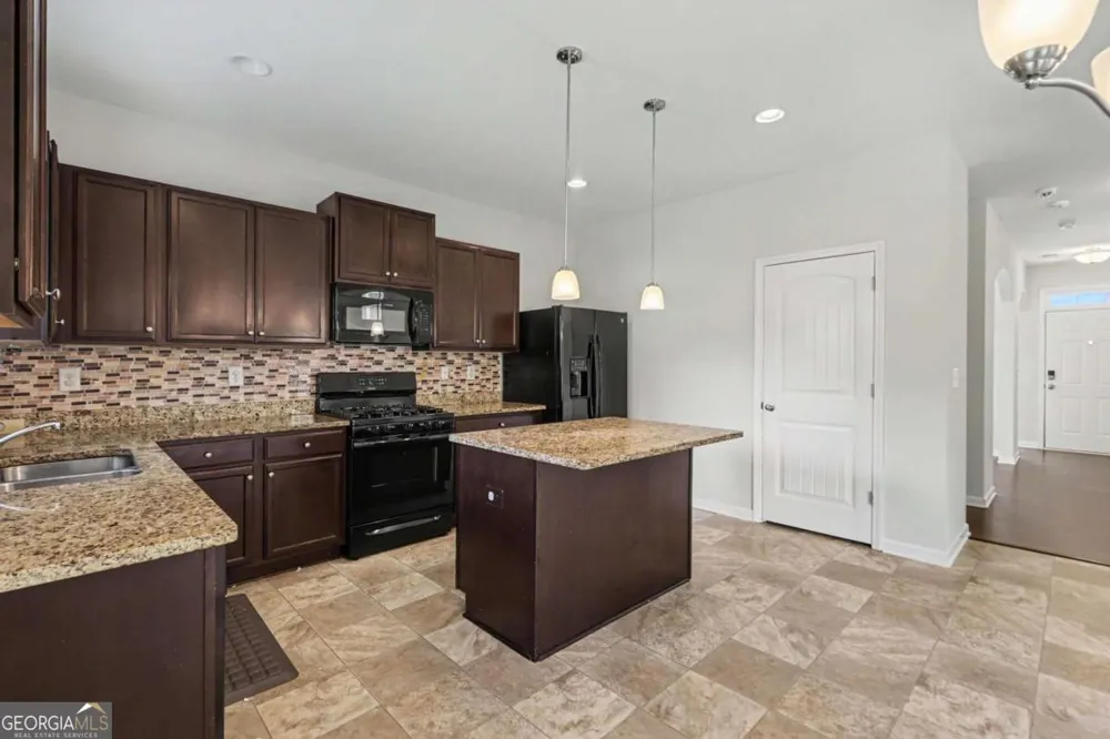 4745 Brookwood PL Union City, GA 30349