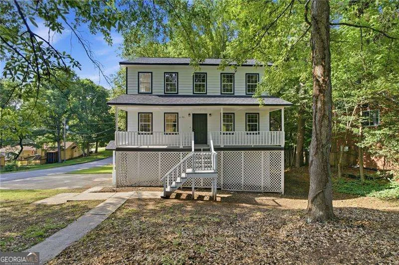 2772 Arctic CT Morrow, GA 30260