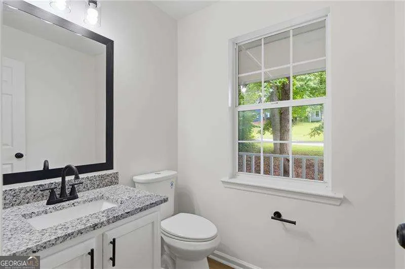 2772 Arctic CT Morrow, GA 30260