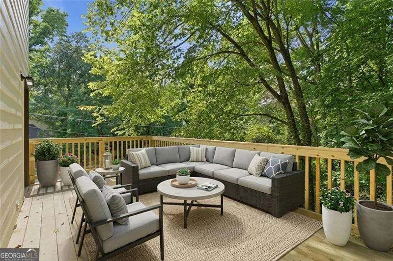 2772 Arctic CT Morrow, GA 30260