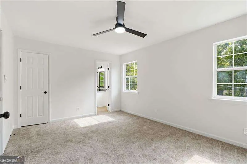 2772 Arctic CT Morrow, GA 30260