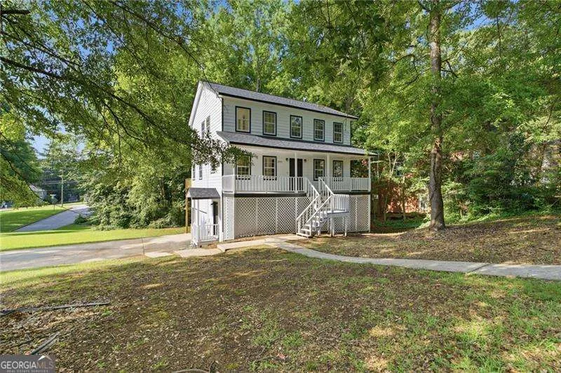2772 Arctic CT Morrow, GA 30260
