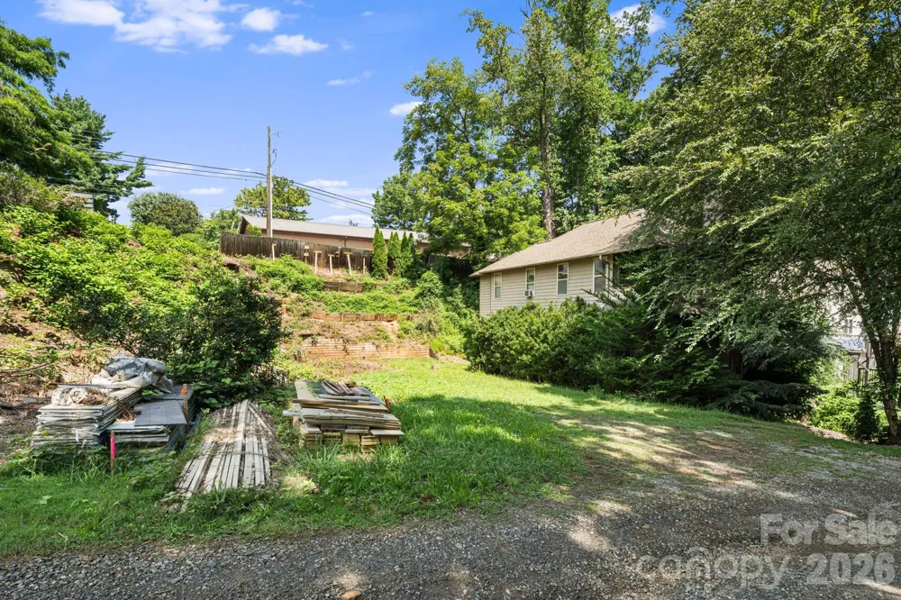9999 Haywood Road Asheville, NC 28806