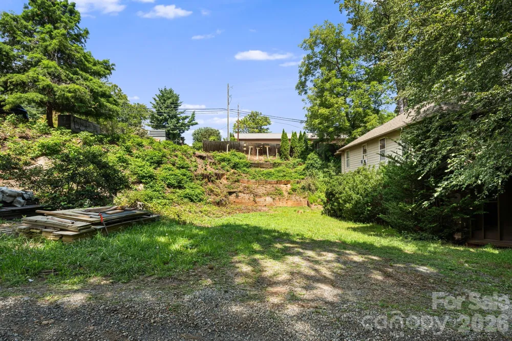 9999 Haywood Road Asheville, NC 28806
