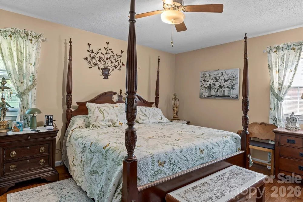 145 Stanwell Court Clemmons, NC 27012