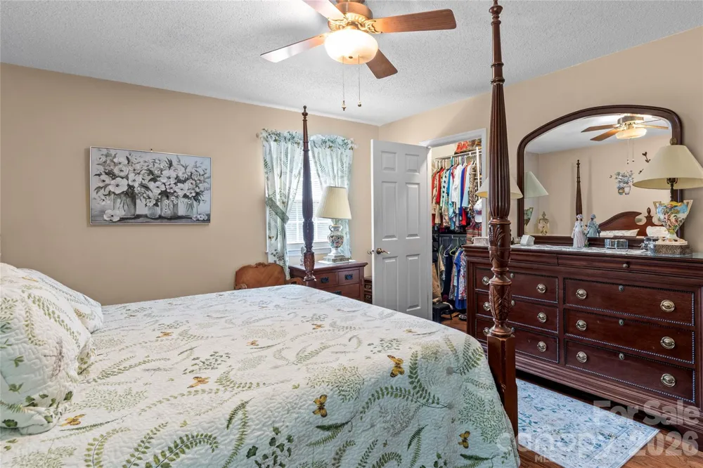 145 Stanwell Court Clemmons, NC 27012