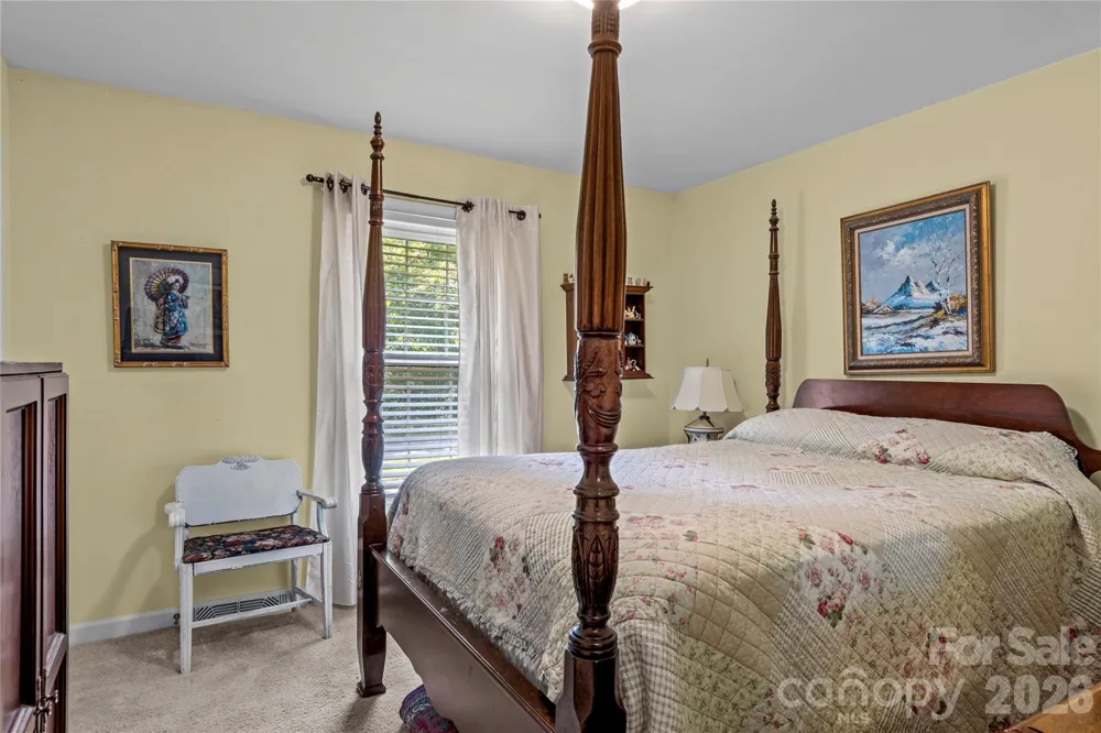 145 Stanwell Court Clemmons, NC 27012