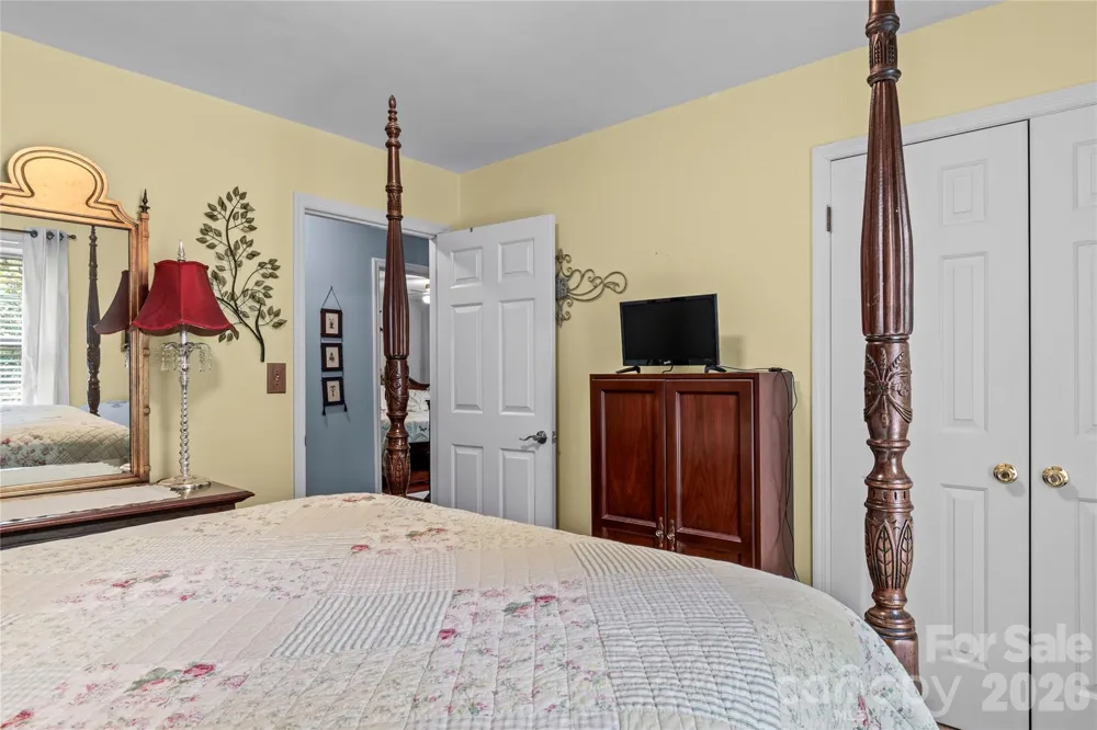 145 Stanwell Court Clemmons, NC 27012