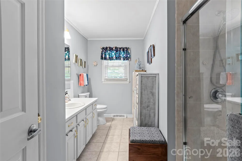 145 Stanwell Court Clemmons, NC 27012