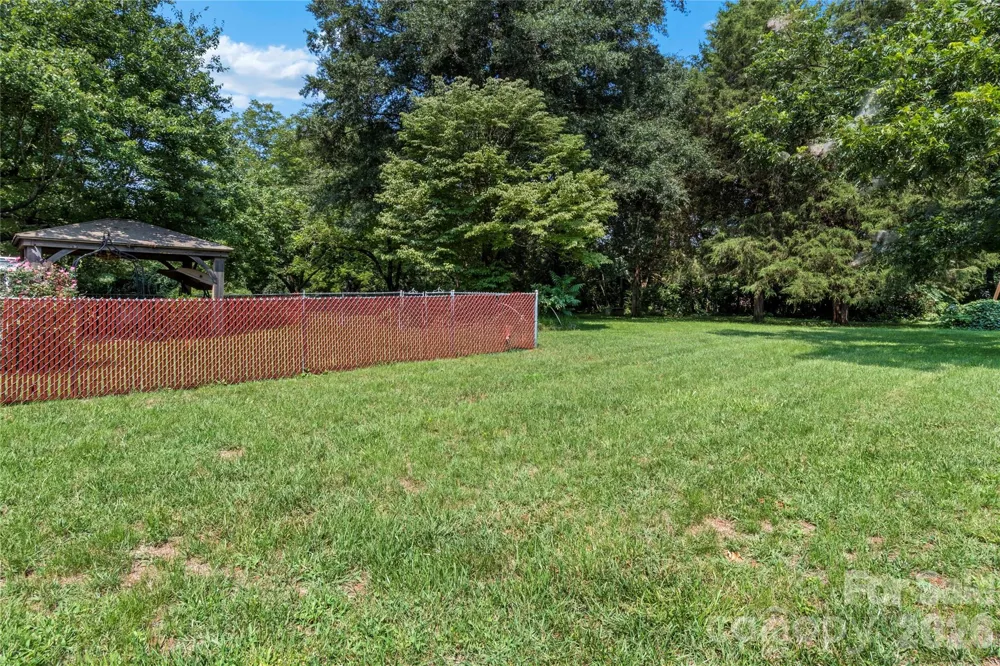 145 Stanwell Court Clemmons, NC 27012