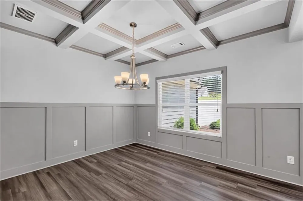 137 Holtz Drive Carrollton, GA 30117