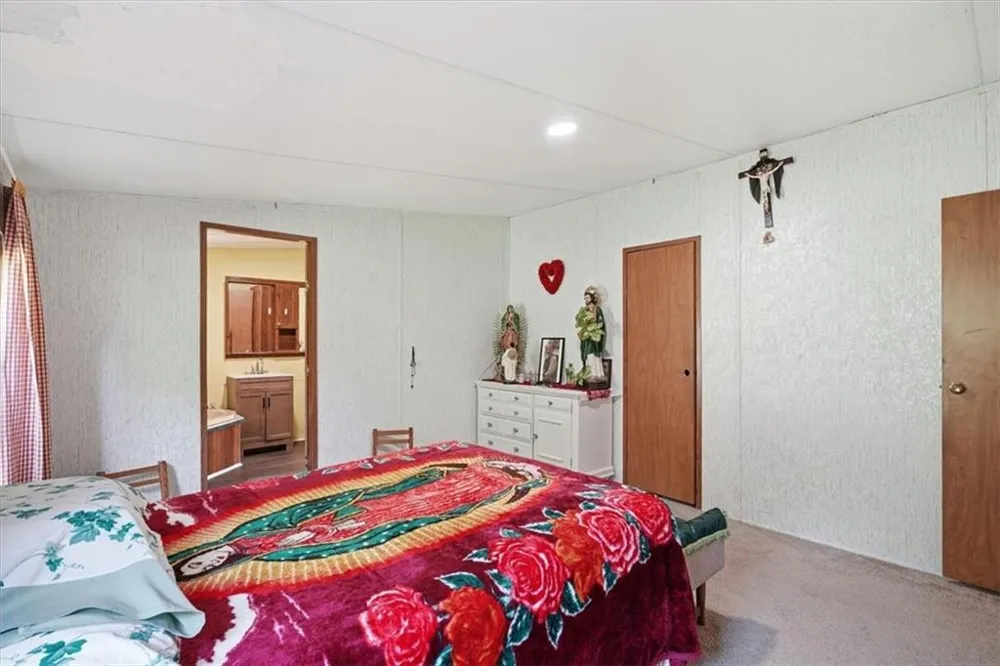 5183 Latty Road Lula, GA 30554