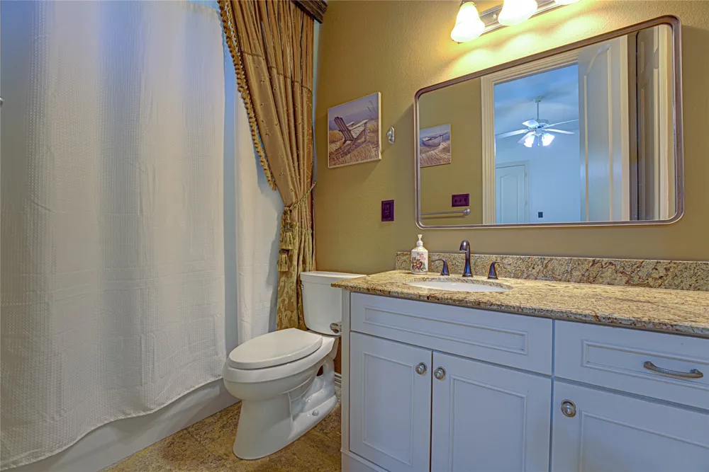 242 Ridgemont Drive Heath, TX 75126