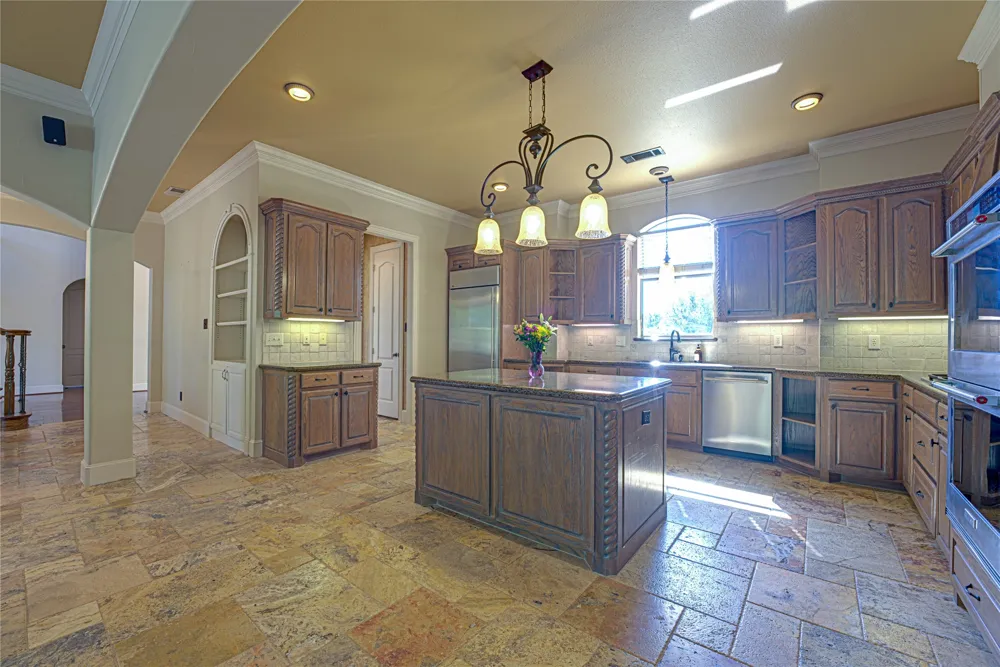 242 Ridgemont Drive Heath, TX 75126