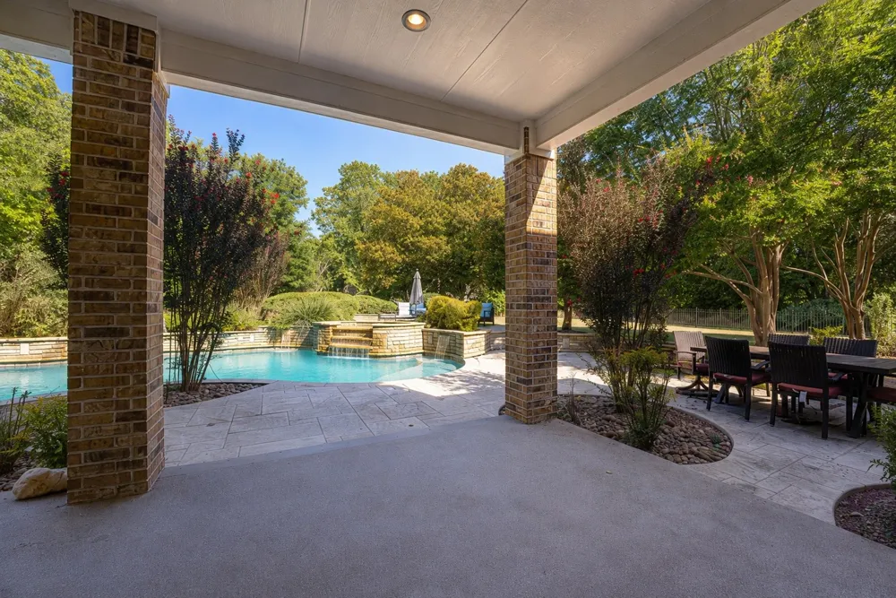 242 Ridgemont Drive Heath, TX 75126