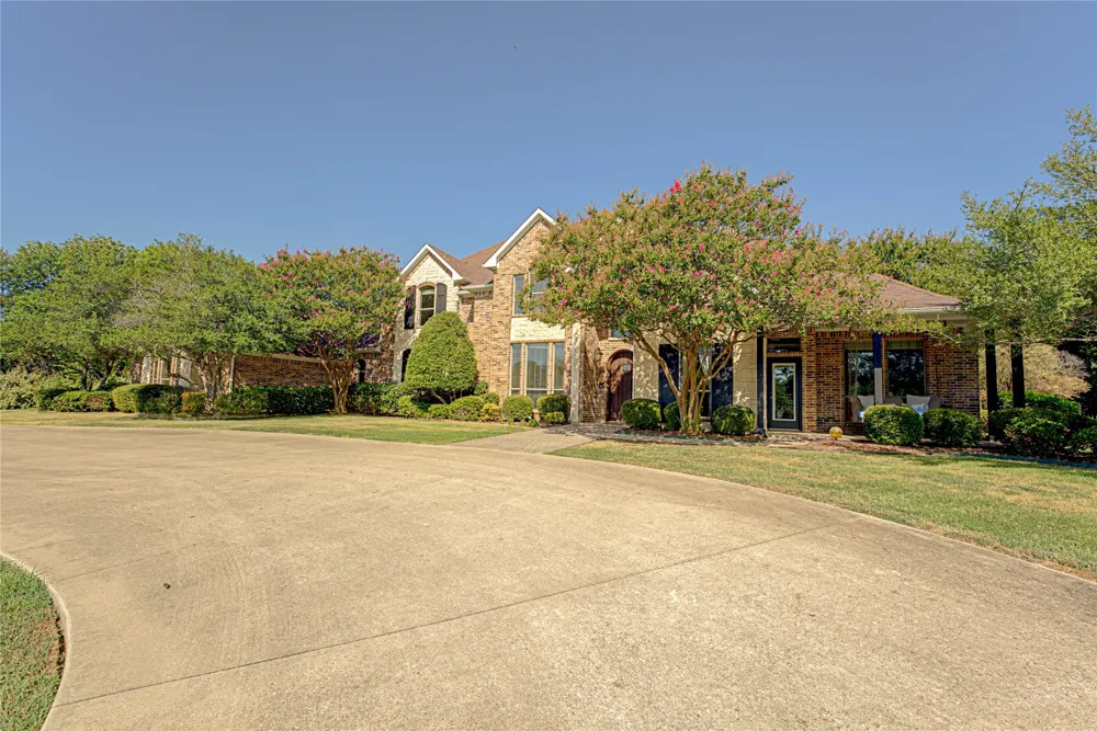 242 Ridgemont Drive Heath, TX 75126