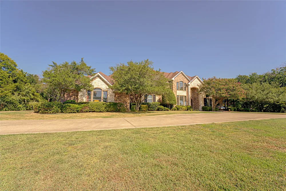 242 Ridgemont Drive Heath, TX 75126