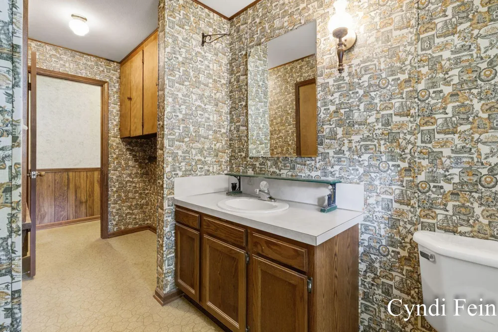 4144 30th Street Dorr, MI 49323