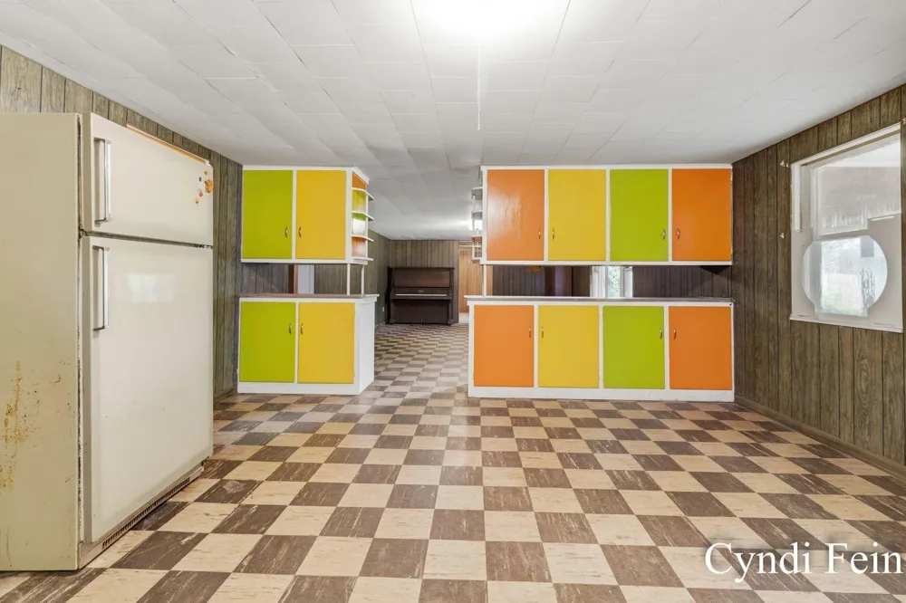 4144 30th Street Dorr, MI 49323