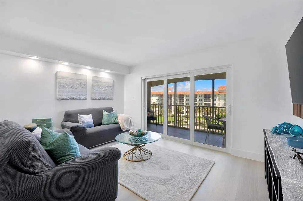 2871 OCEAN BOULEVARD #D406 Boca Raton, FL 33431