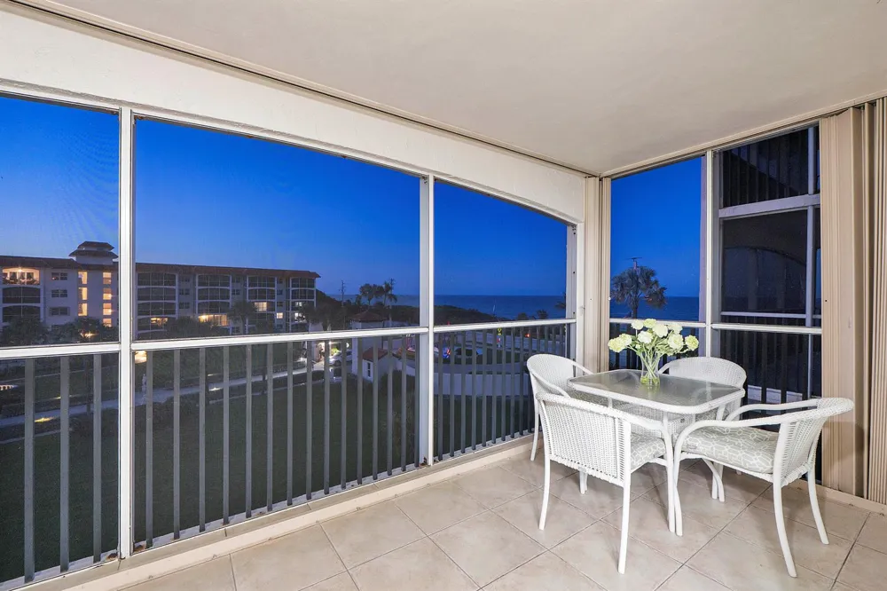 2871 OCEAN BOULEVARD #D406 Boca Raton, FL 33431