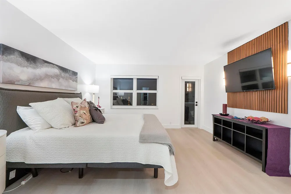 2871 OCEAN BOULEVARD #D406 Boca Raton, FL 33431