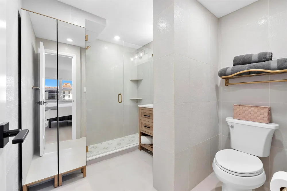 2871 OCEAN BOULEVARD #D406 Boca Raton, FL 33431