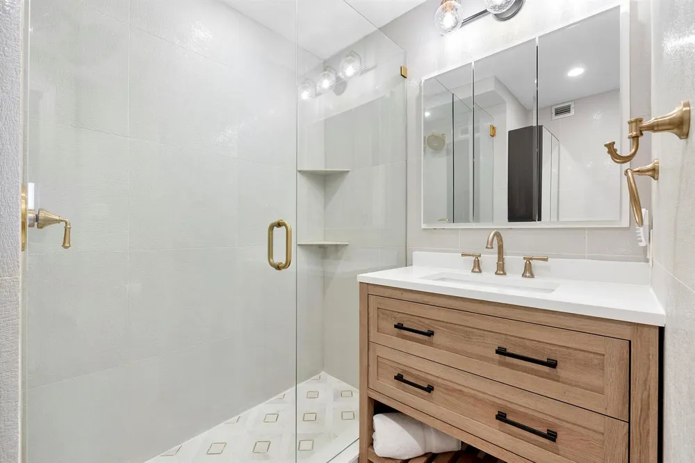 2871 OCEAN BOULEVARD #D406 Boca Raton, FL 33431