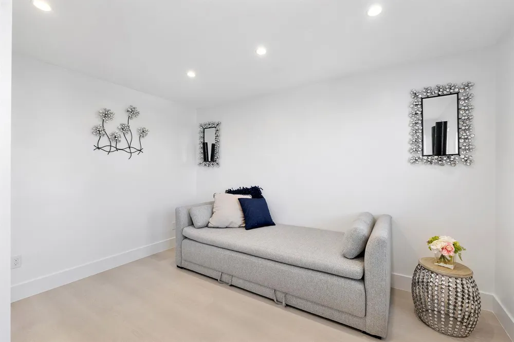 2871 OCEAN BOULEVARD #D406 Boca Raton, FL 33431