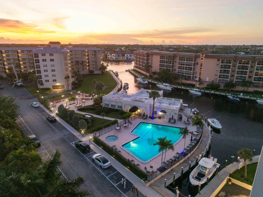 2871 OCEAN BOULEVARD #D406 Boca Raton, FL 33431