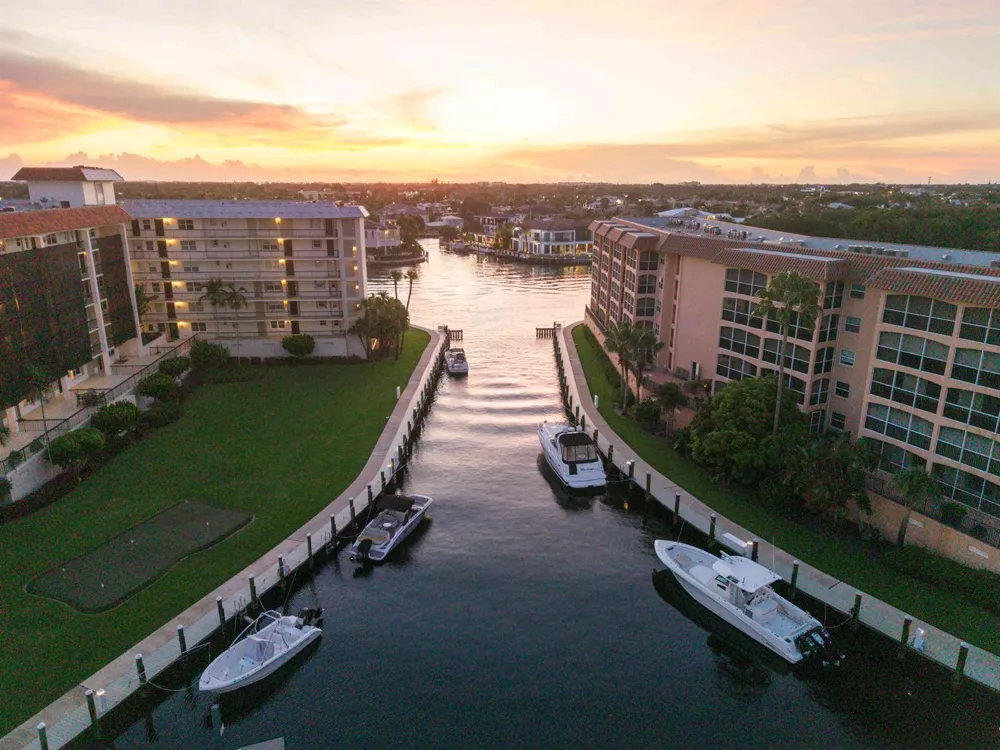 2871 OCEAN BOULEVARD #D406 Boca Raton, FL 33431