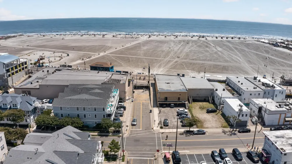 401 E Pine Avenue Wildwood, NJ 08260