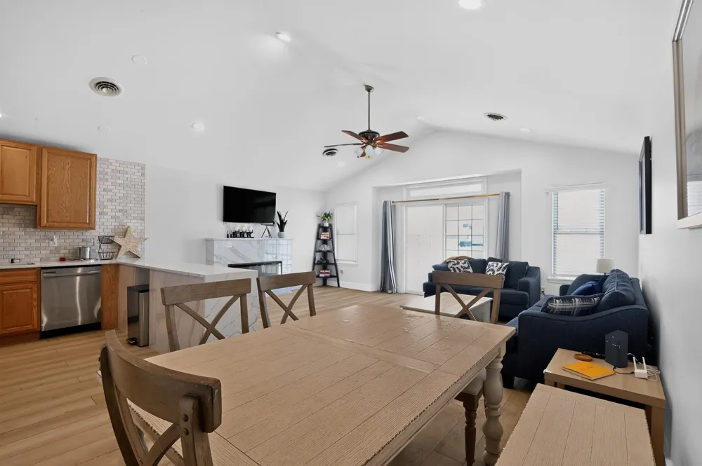 401 E Pine Avenue Wildwood, NJ 08260