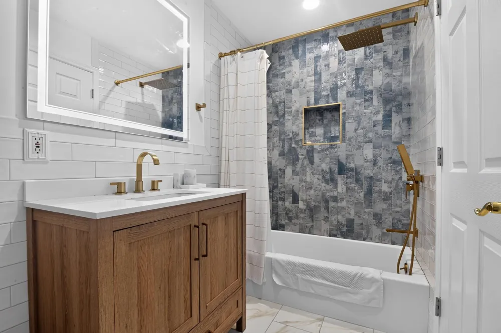 401 E Pine Avenue Wildwood, NJ 08260
