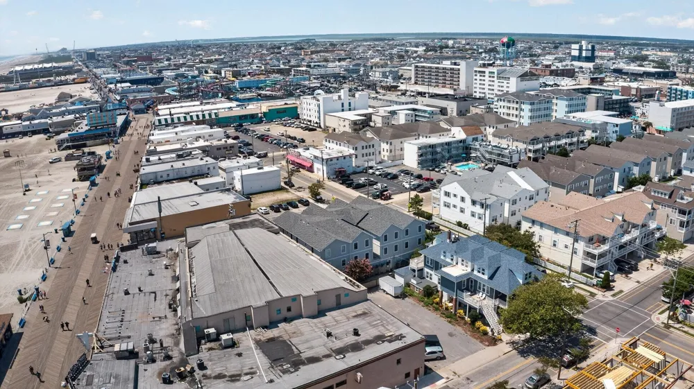 401 E Pine Avenue Wildwood, NJ 08260