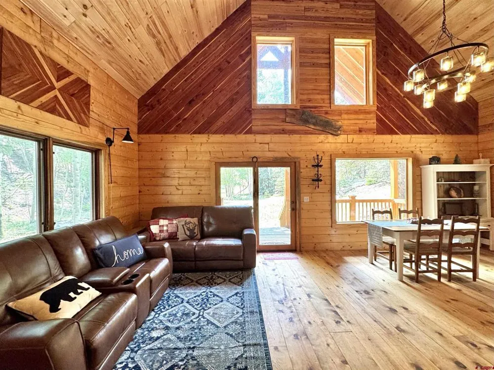 1043 Elk Street Jasper, CO 81132