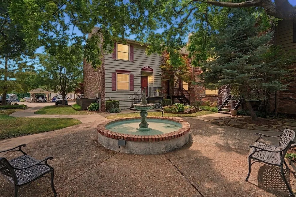 217 W 18th Street #16 Tulsa, OK 74119