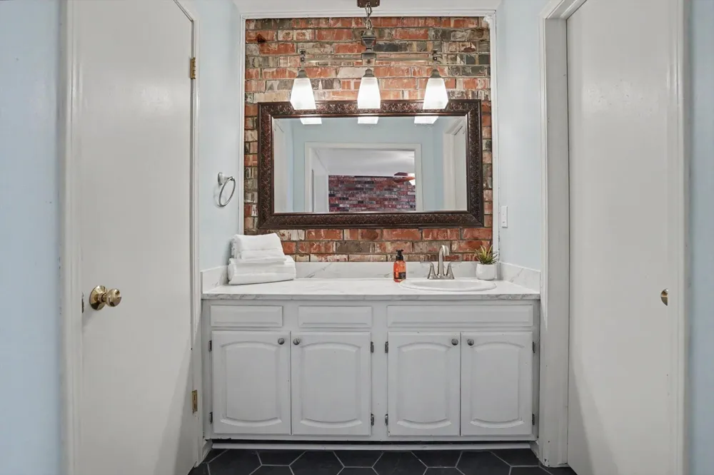 217 W 18th Street #16 Tulsa, OK 74119