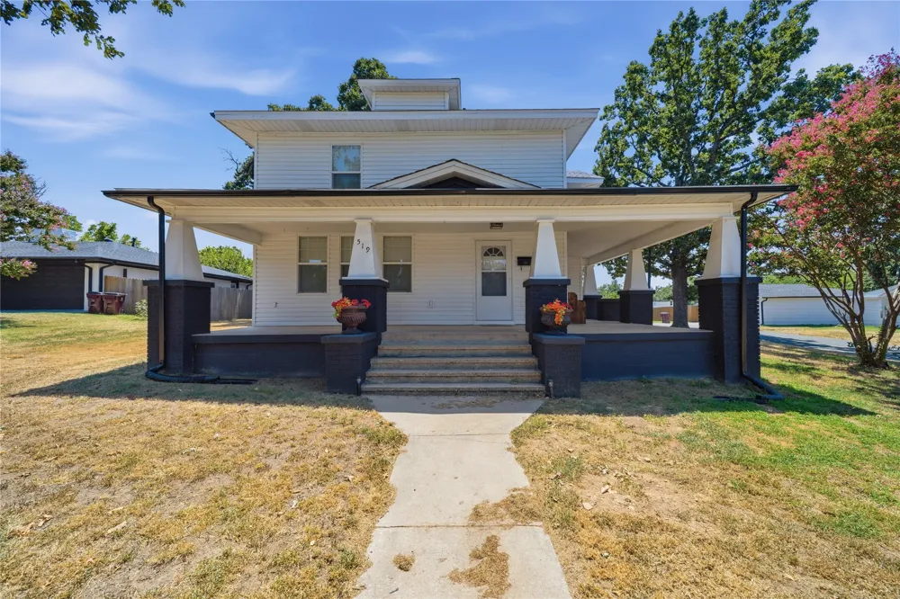 519 W Forrest Avenue Eufaula, OK 74432