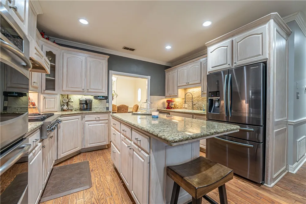 1825 Clarice Avenue Alice, TX 78332